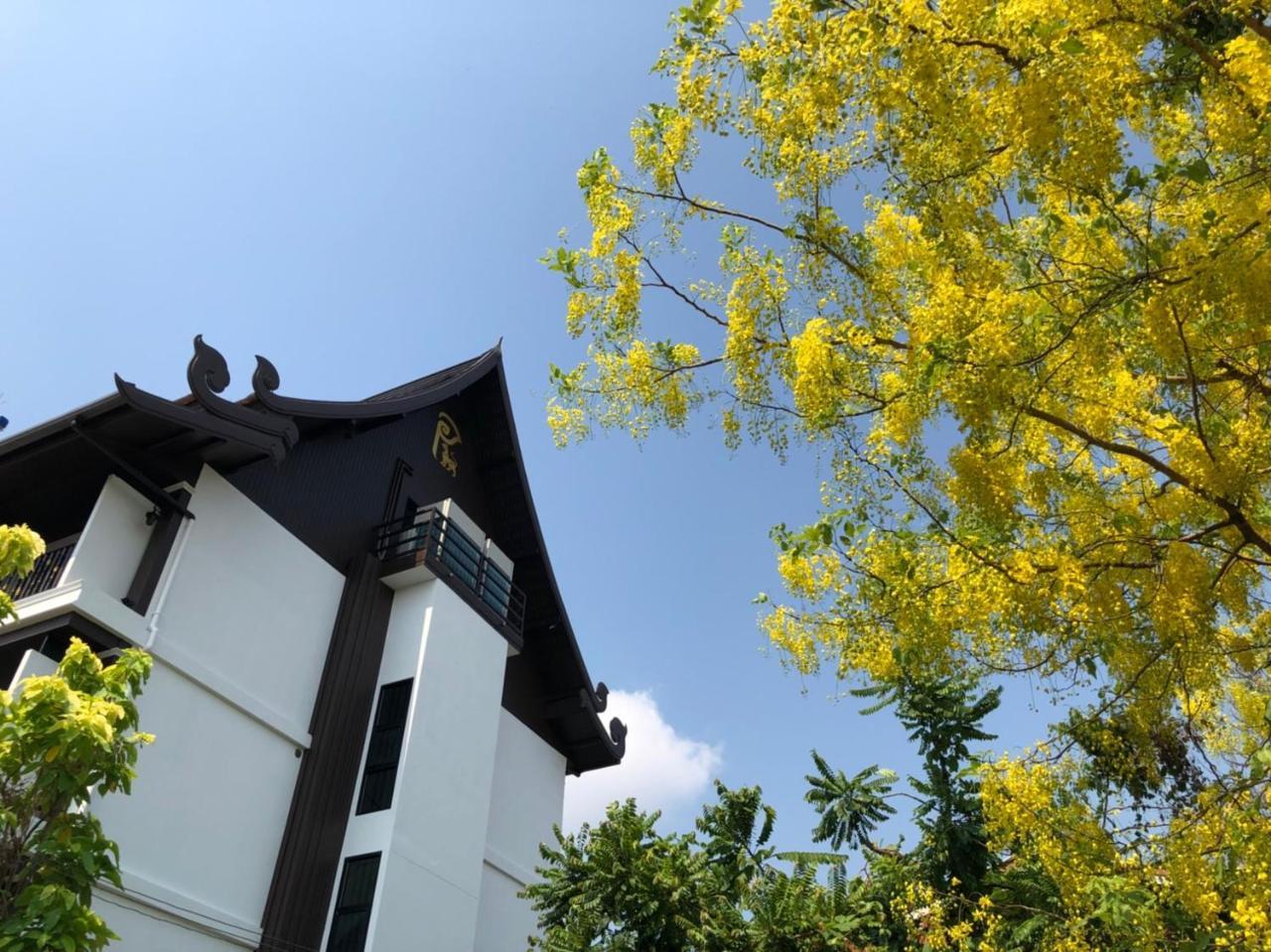 ภัทรา พระสิงห์ บูทิก โฮเต็ล Hotel เชียงใหม่ ภายนอก รูปภาพ